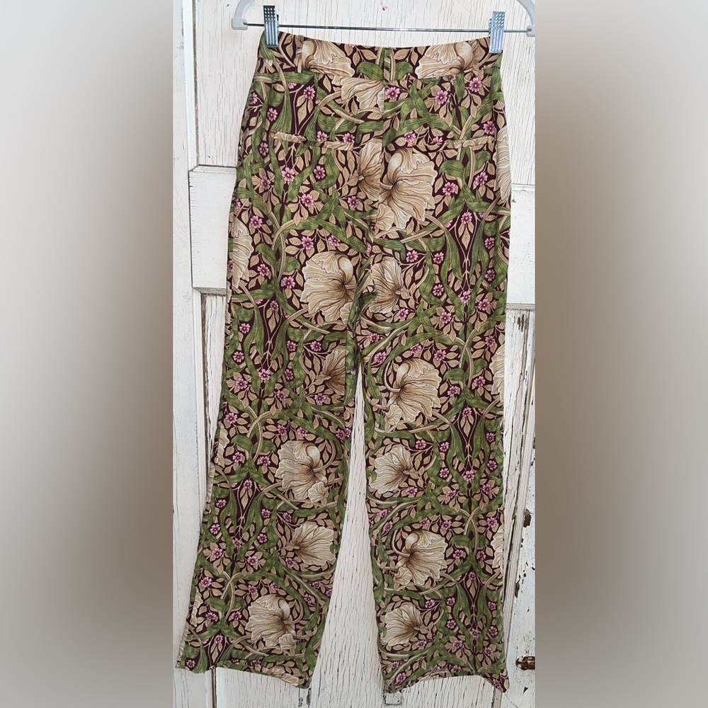 🌺BOHO Floral Slacks by H&M🌺 - Picture 6 of 10
